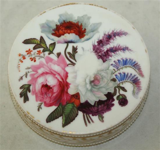 An English porcelain circular box and cover, possibly Chamberlains, c.1815-20, diameter 9cm, tiny splinter chips